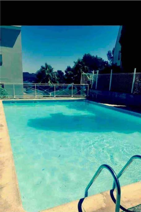 La Digue, 2 Chambres, Vue Mer Et Piscine La Seyne-sur-Mer Dış mekan fotoğraf